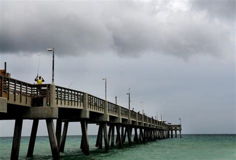 dania pier webcam|Dania Beach Pier and Beach WebCam